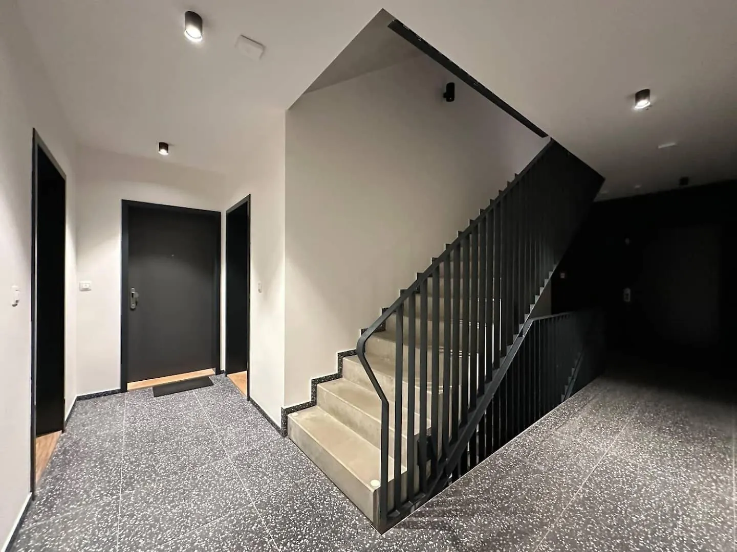 Real Living By Refa Karlin 305 Apartment Prague 0*,